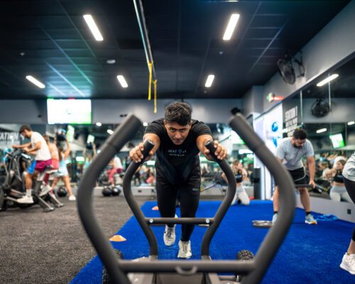 one man working out sled tank SWEAT440