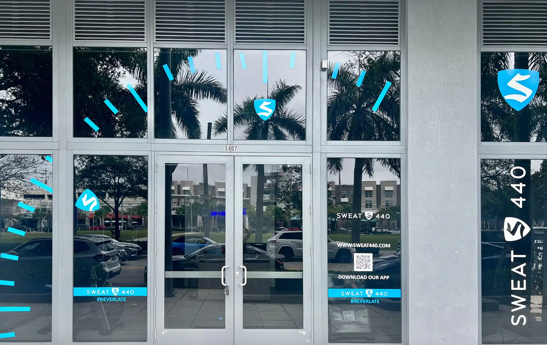 SWEAT440 Midtown Miami members training